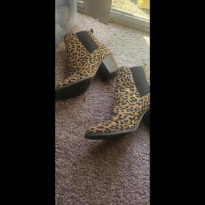 Loft jungle cheetah boots heeled Chelsea 10 animal print